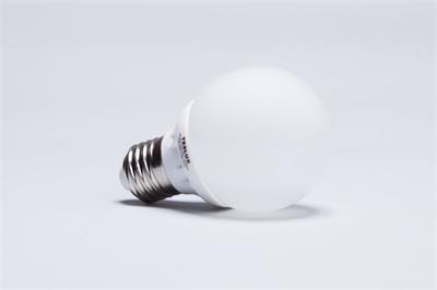 LED žárovka TESLUX, patice E27, 5,5W, teplá bílá